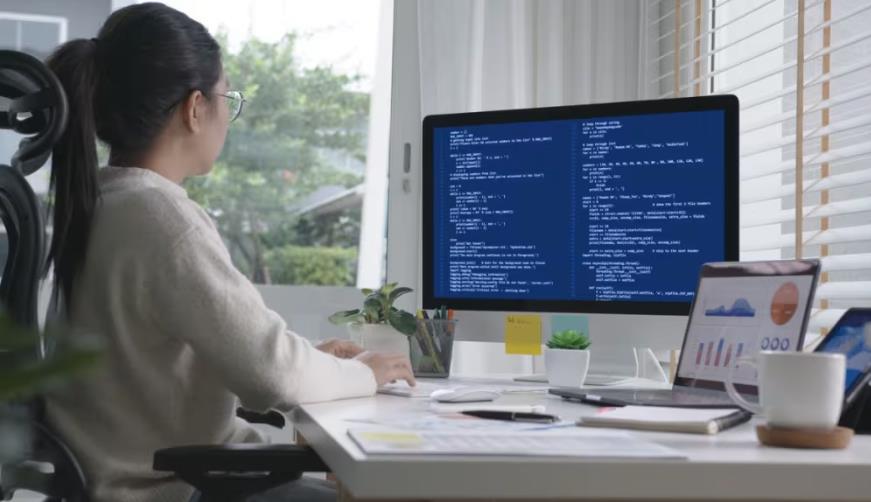 富阳市企业数字化解决方案：机器学习赋能商业模式升级的核心路径